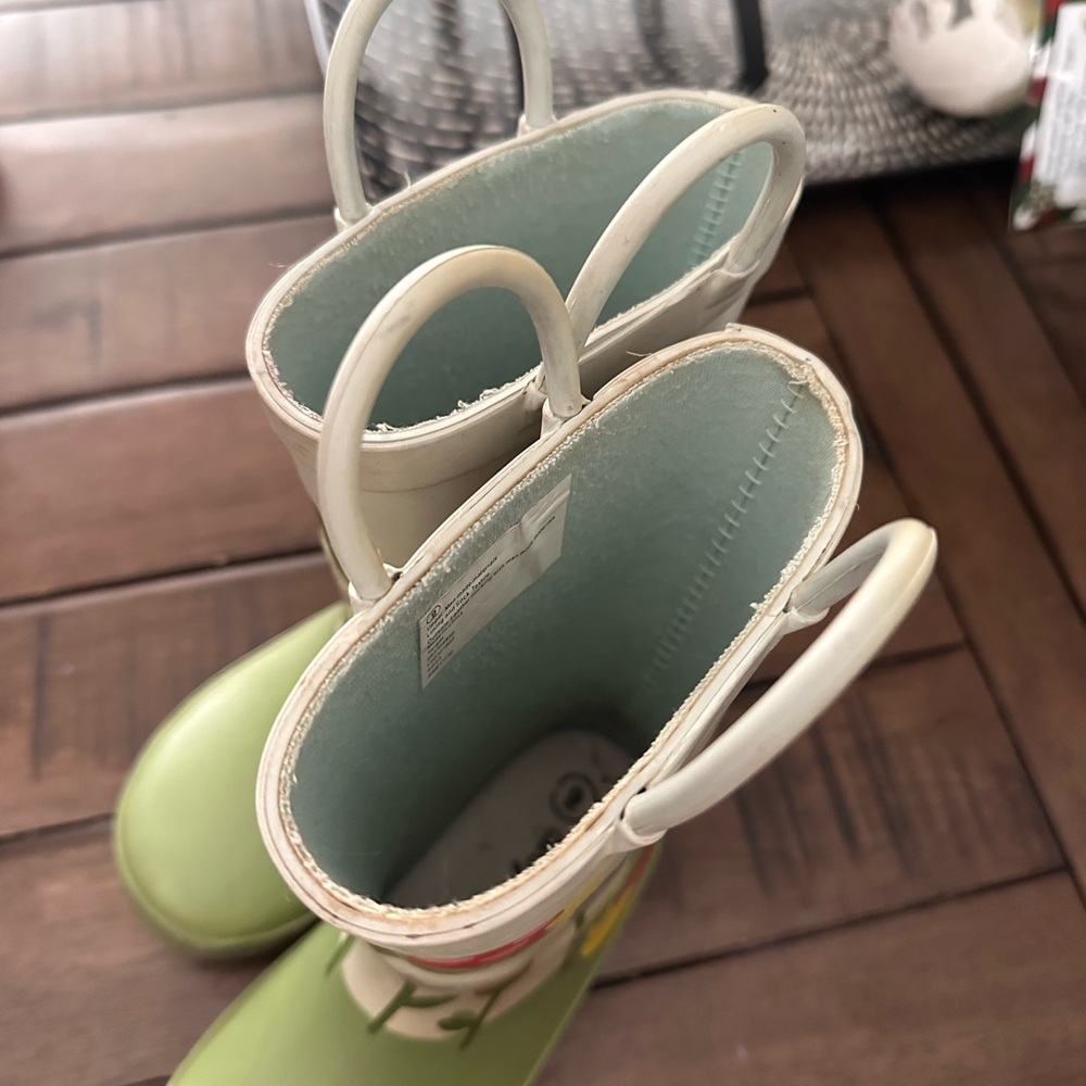 Kids Green Floral Rain Boots with Bugs - Picture 3 of 6